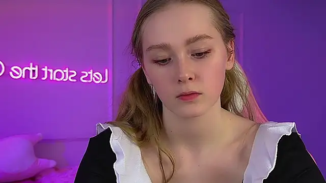 AgataFoxley লাইভ XXX চ্যাট