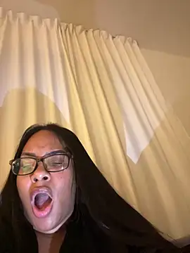 Chaniita's Webcam Show