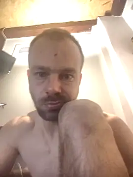 Pertunjukan Kamera Web MatusCaddy