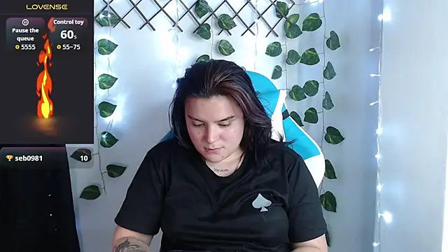 Nika_1_ live XXX chat