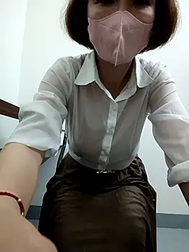 Emma_Linhのウェブカメラショー