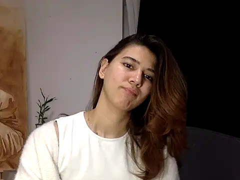 Show modela KiraVixenSweet na web-kameri