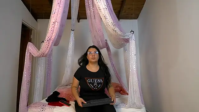 Chat XXX en directo de alice_morris