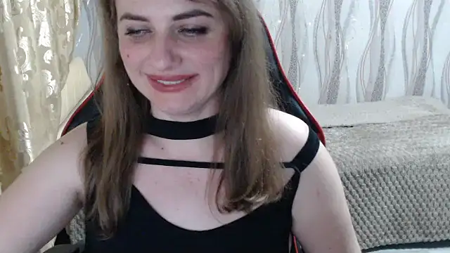 LioraW's Live XXX Chat