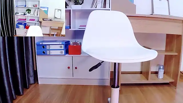 Chat +18 de OfficeSexy2k6 ao vivo