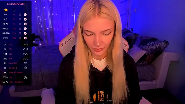 AnyaTaylor_ Adlı Modelin Web Kamerası Şovu