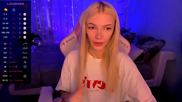 AnyaTaylor_ 现场XXX聊天