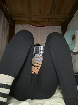 daaqnn 网络视讯表演