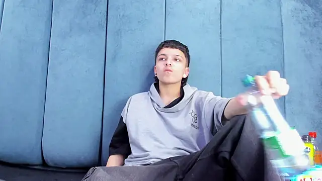 Megan_Thompson_'s Live XXX Chat