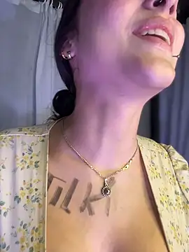 Show Webcam de TeaseDollXXX