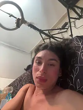 MonicaSalvatore Adlı Modelin Web Kamerası Şovu