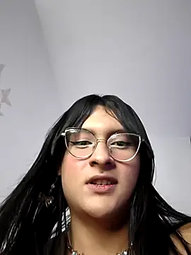 Pokazy przed kamerką – Kiitygirl