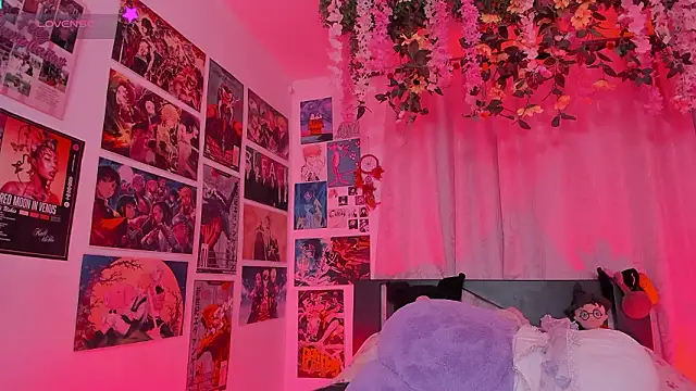 MissCurvyTop 라이브 XXX 채팅