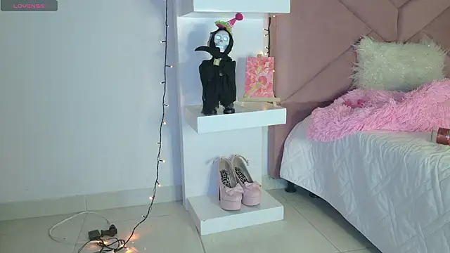 eva_sin18 élő XXX-chatje