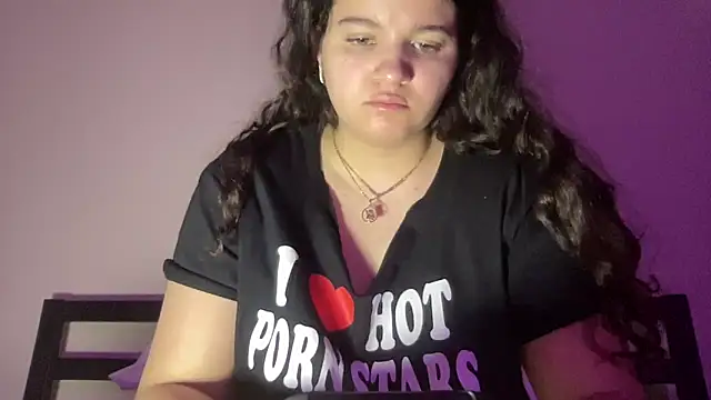 SoyOceanne Adlı Modelin Canlı XXX Sohbeti