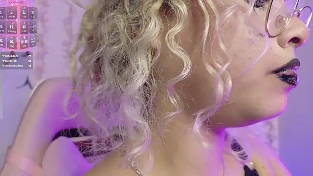 Chatroom XXX en direct de Haelycute