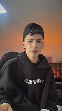 Sebastian_Reed live XXX chat