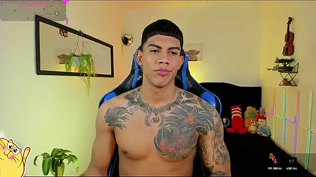 Damian_latinxxx: διαδικτυακό σόου στην κάμερα