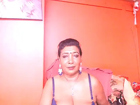 Chat +18 de indiansarika65 ao vivo