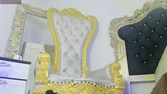 Sarah_Mistress_'s Live XXX Chat