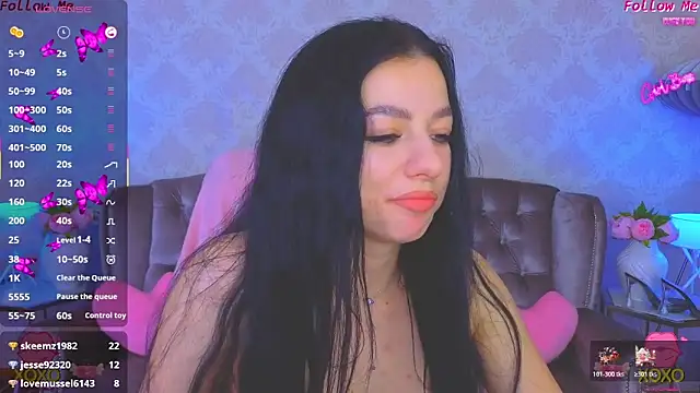 KitnissKiss Live XXX-chat