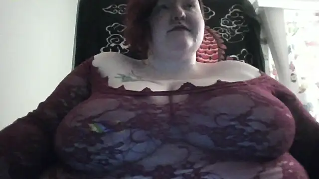 Sh0rtFluffのライブXXXチャット