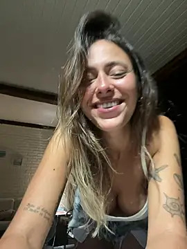 Gipoltergeist's Live XXX Chat