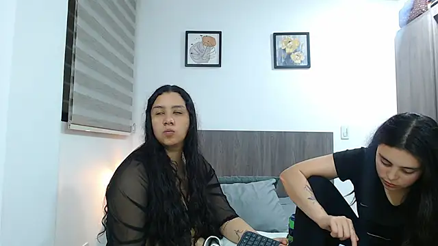 Scarlett_Jazmin's Live XXX Chat