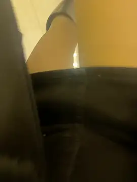 yimisun01 网络视讯表演