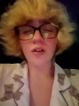 mcjbgfhgjhiiilllufjyf live XXX chat