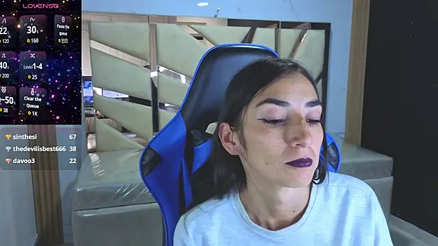 Maily_a_ Live XXX-Chat