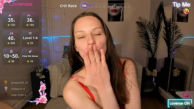 AliceW0ral Chat XXX in diretta