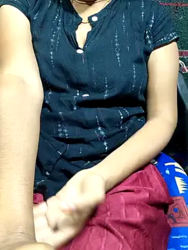 Show modela call_me_rani143 na web-kameri