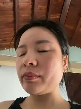 Ivy_Trix2's Live XXX Chat