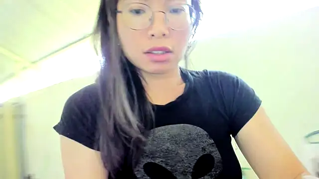 โชว์เว็บแคมของ loveley_jenny