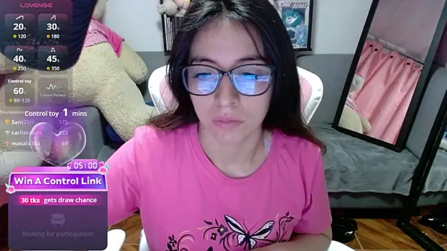 Maggie_Fox3 élő XXX-chatje