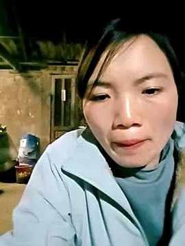 ngan-cute: απευθείας συνομιλία ΧΧΧ