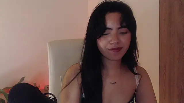 Mia_lali's Live XXX Chat