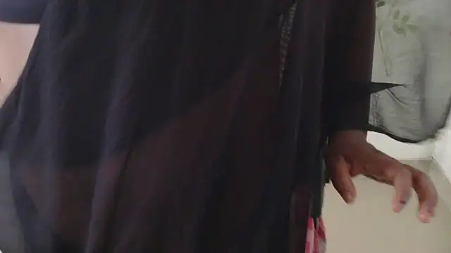 punemodel's Webcam Show