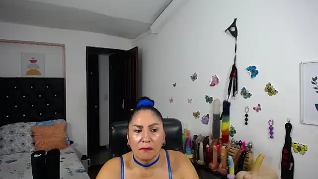 mature_bigboobs10 Live XXX Chat