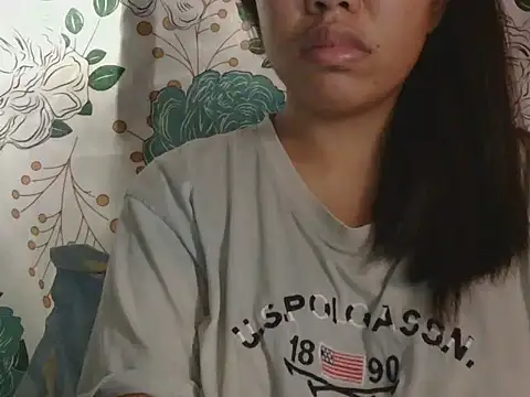 ChubbyButty Live XXX-chat