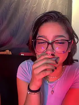 LilithMonetten Live XXX chat