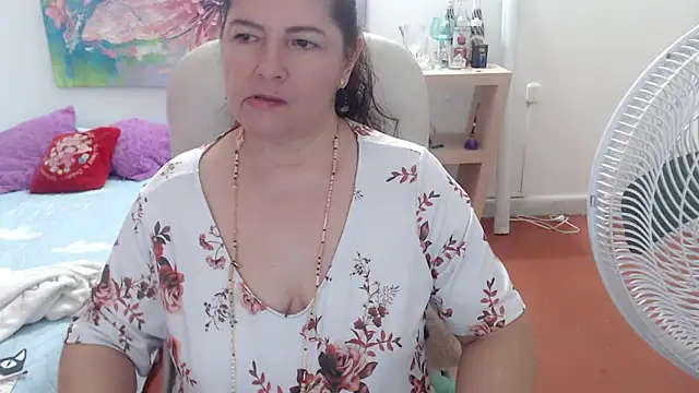 leonela_69 Chat XXX in diretta