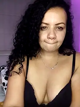 Chat XXX en directo de Samycutex