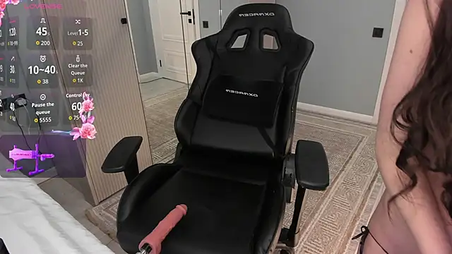 lovelymikky Chat XXX in diretta