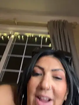 Онлайн чат XXX LittleMissEeve