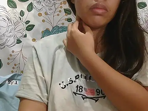 ChubbyButty 现场XXX聊天