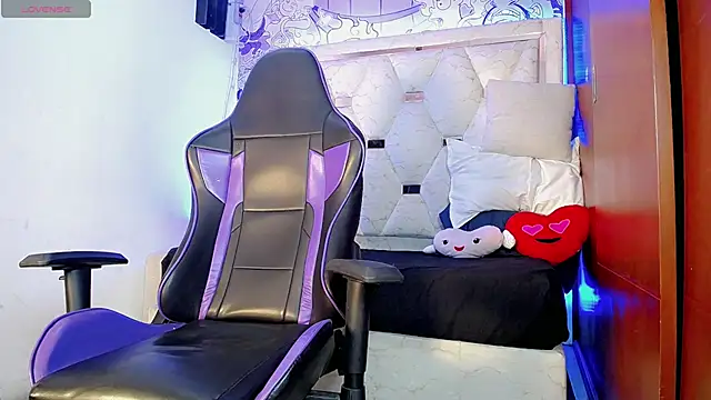 johnny_cagee Chat XXX in diretta