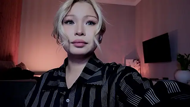 RileyMee 现场XXX聊天