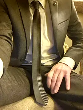 Chat +18 de eddouxxx78 ao vivo